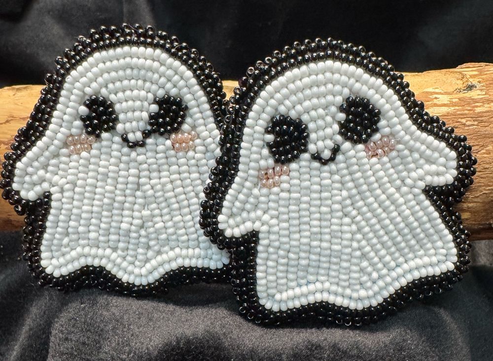 Halloween Beaded Ghost earrings