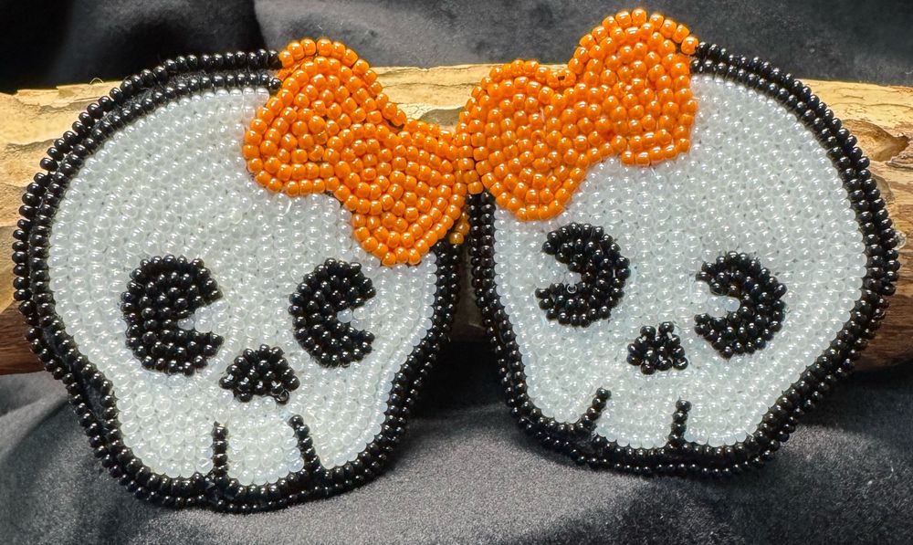 Beaded Skull earrigs